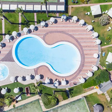 Corte Rosada (adults Only)